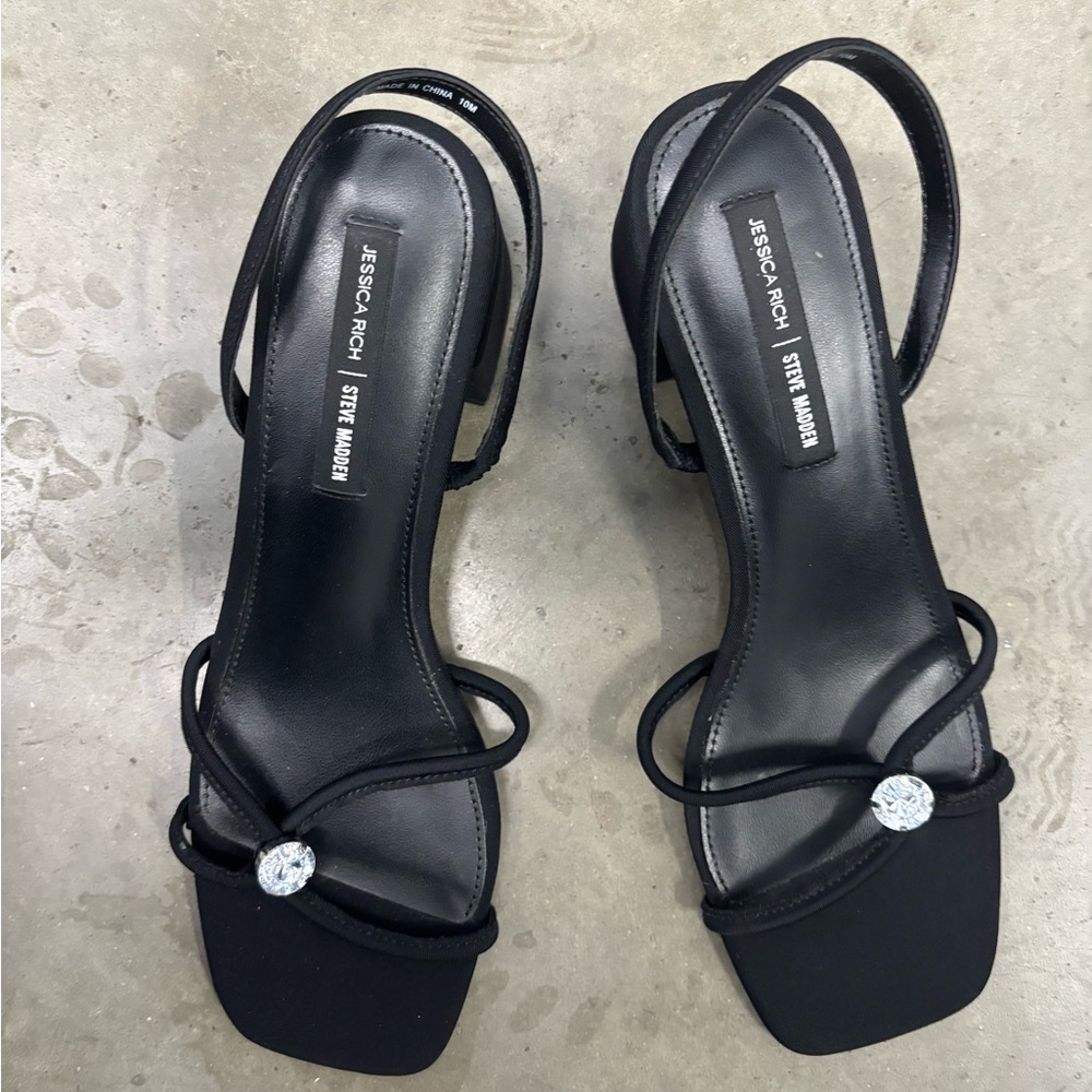 Jessica Rich | STEVE MADDEN Black Strappy Women's Sandals